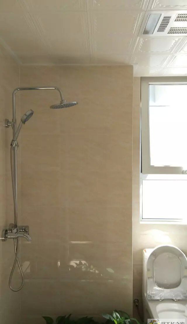 �����к�׿Խ��װ��Ч��ͼ