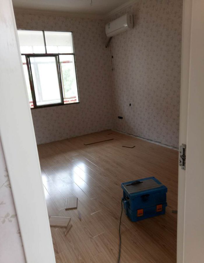 ���ݶ��ݿ��������Ϸ�����װ��Ч��ͼ