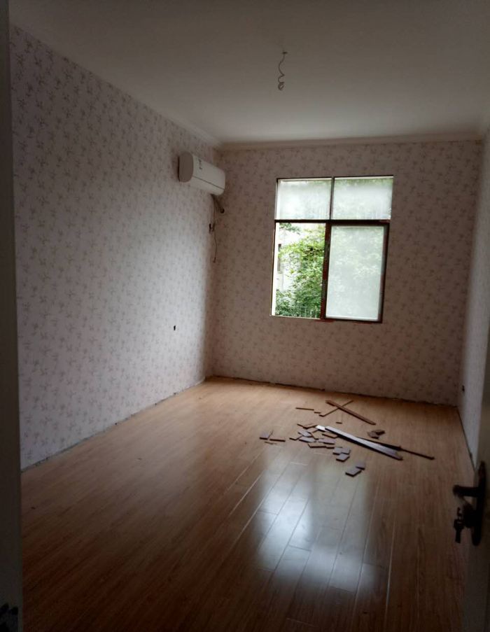 ���ݶ��ݿ��������Ϸ�����װ��Ч��ͼ