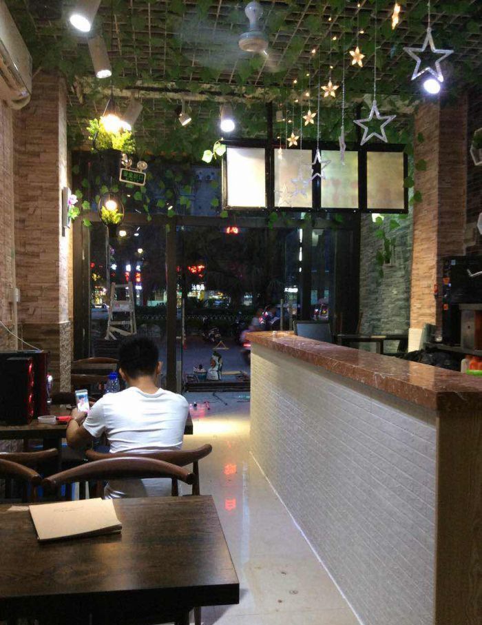 深圳新茶时代果茶店 福永永和路42号装修效果图