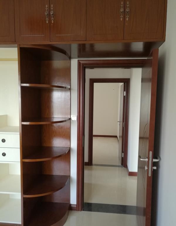 �����н���������װ��Ч��ͼ