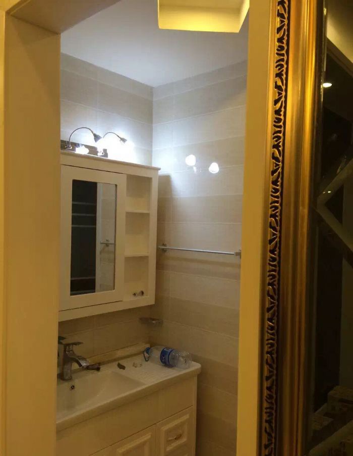 �ɶ�����Ҷ��װ��Ч��ͼ