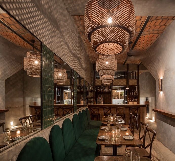 上海宝龙广场餐饮店装修效果图