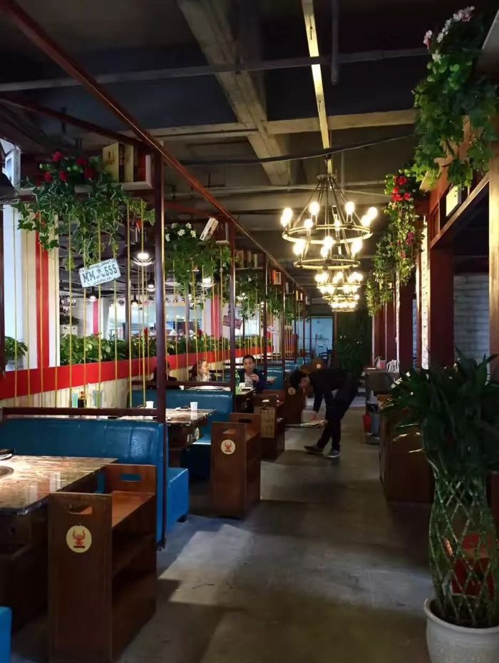 成都 成都大龙火锅装修效果图