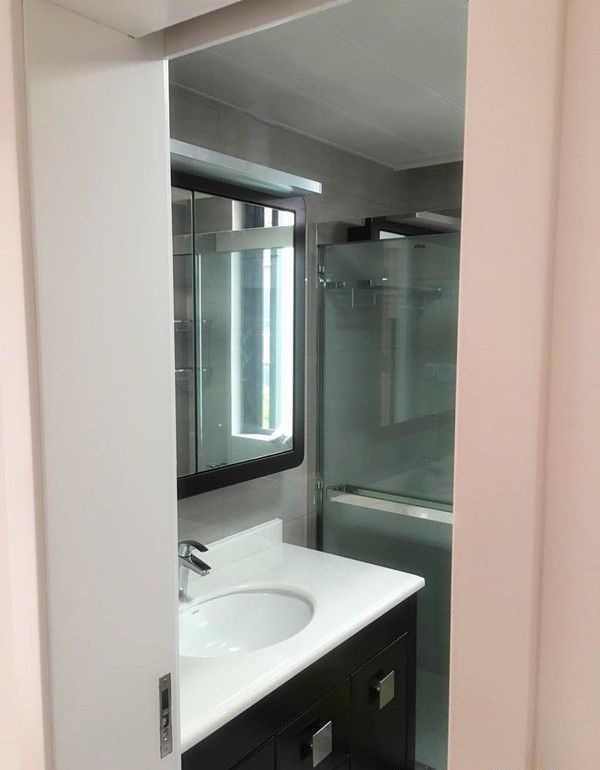 �Ϻ����ֻ�Է��2��  ���װ��Ч��ͼ