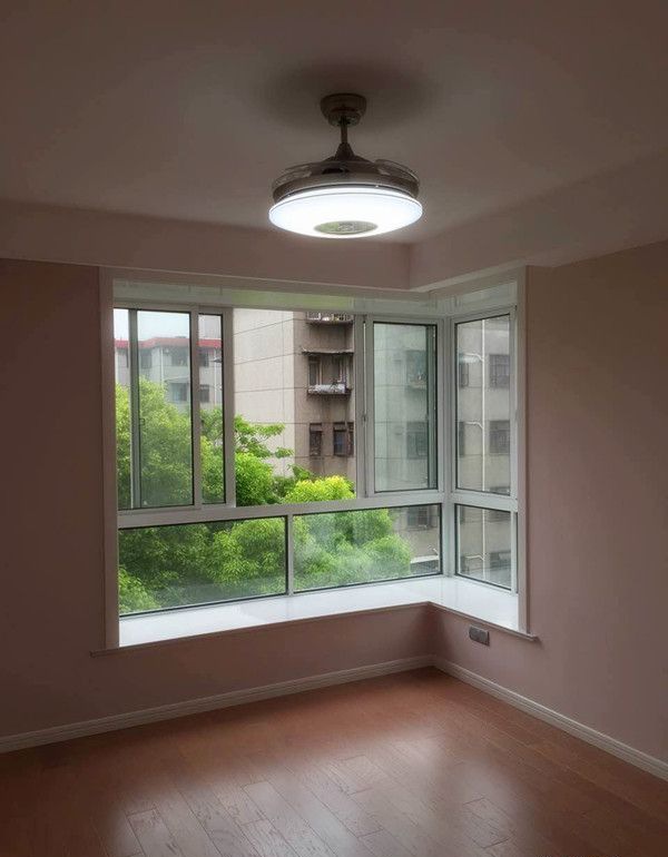 �Ϻ����ֻ�Է��2��  ���װ��Ч��ͼ