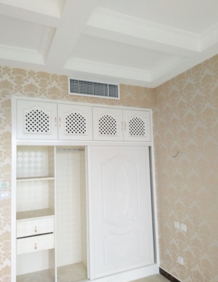 ֣������ɭ�ֺ�װ��Ч��ͼ