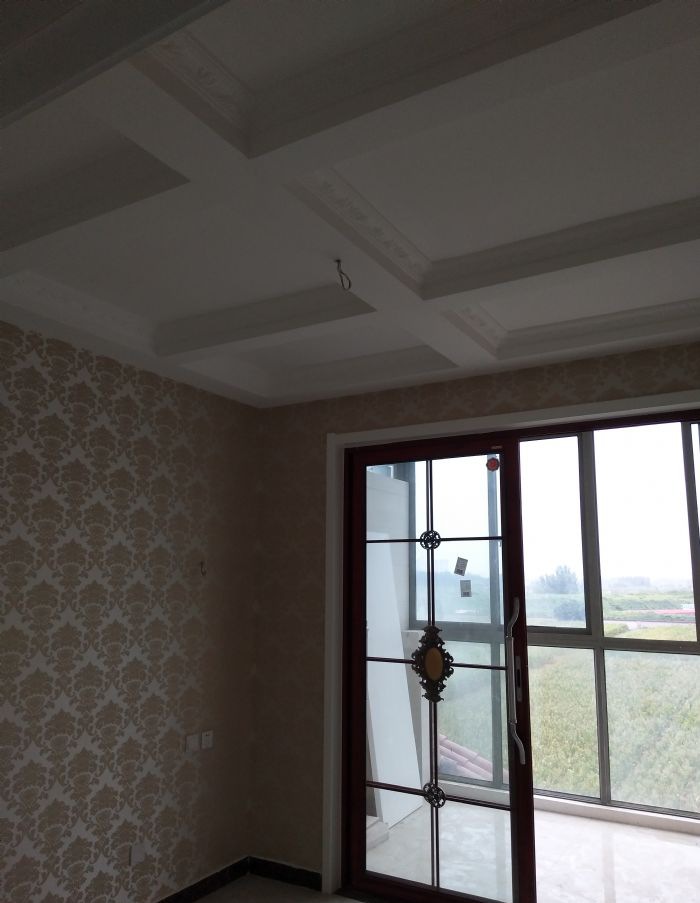 ֣������ɭ�ֺ�װ��Ч��ͼ