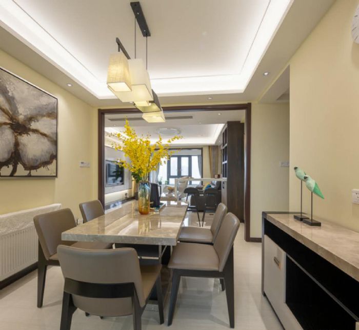 �人�����ó�����װ��Ч��ͼ