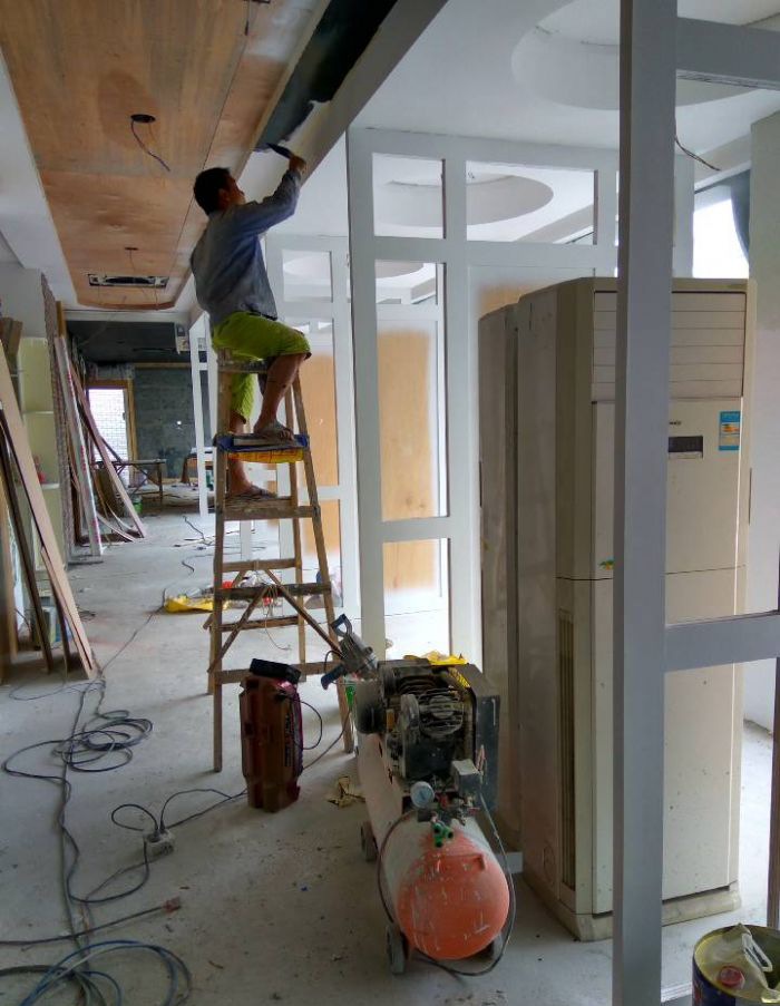 深圳深圳石岩理发馆装修效果图