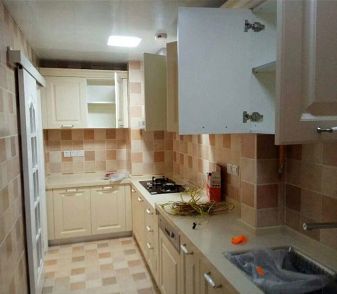 �ɶ��̵�װ��Ч��ͼ