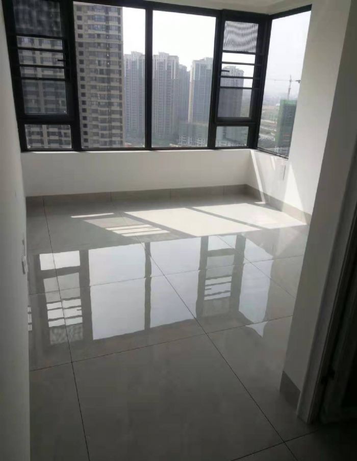 �����κͳ�װ��Ч��ͼ