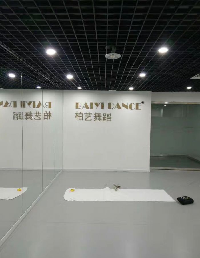 �����йش��е���Ϣ����װ��Ч��ͼ