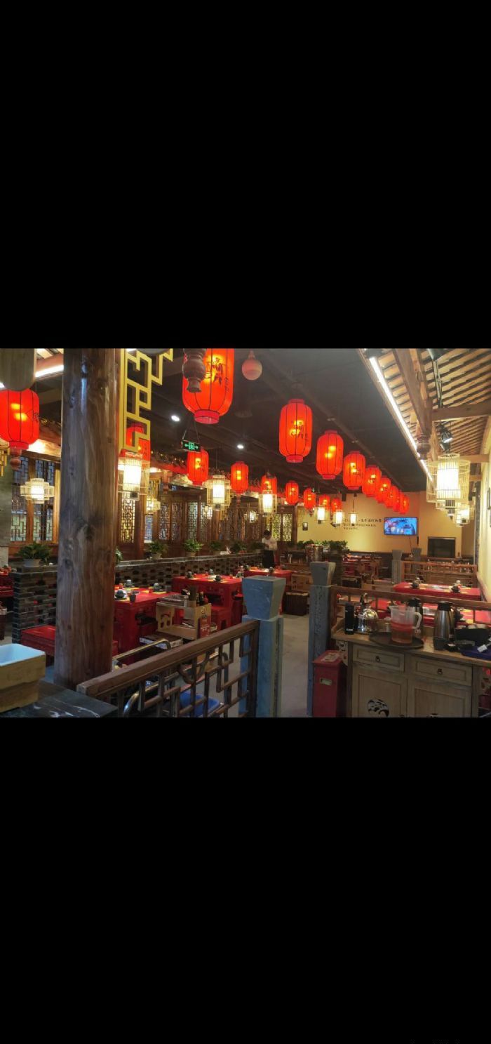 杭州谭鸭血老火锅装修效果图