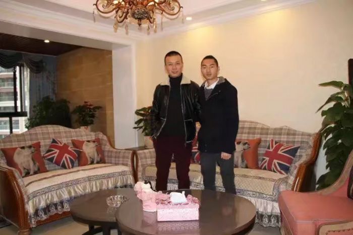 �ɶ�����Ӣ������װ��Ч��ͼ