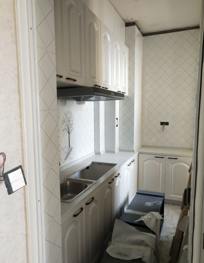 ������ԣ�͸���װ��Ч��ͼ