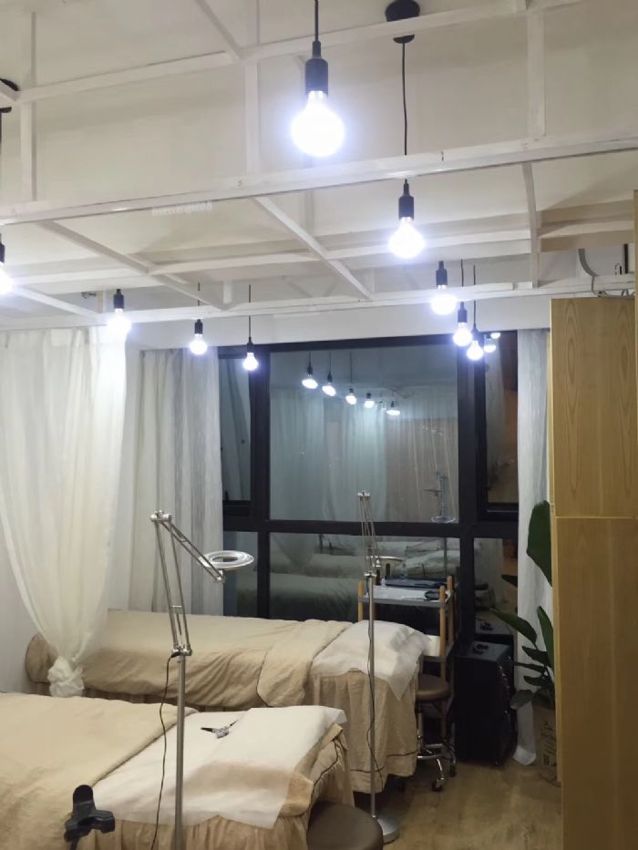 ֣�ݻ�������ױ���Ϻ���װ��Ч��ͼ