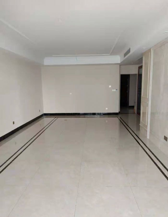 ��������ѧУװ��Ч��ͼ