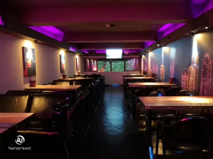 东莞樟村音乐酒吧装修效果图