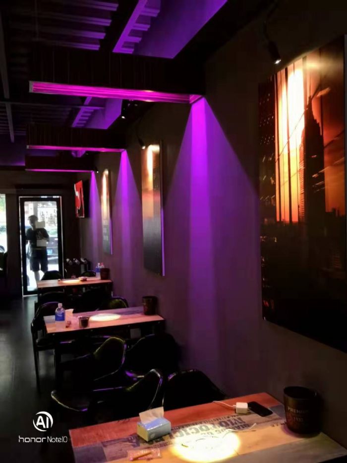 东莞樟村音乐酒吧装修效果图