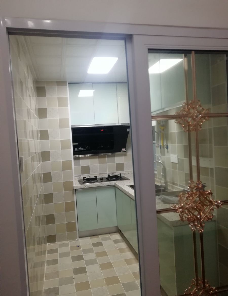 �人�������й㳡����װ��Ч��ͼ