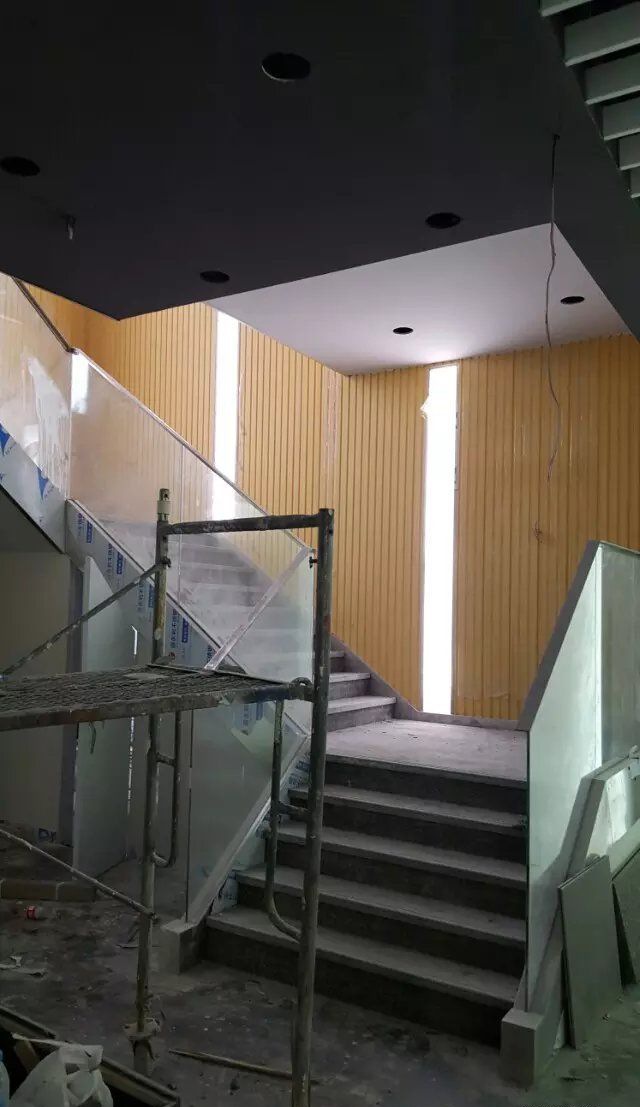 郑州柳林三全路森马店装修效果图