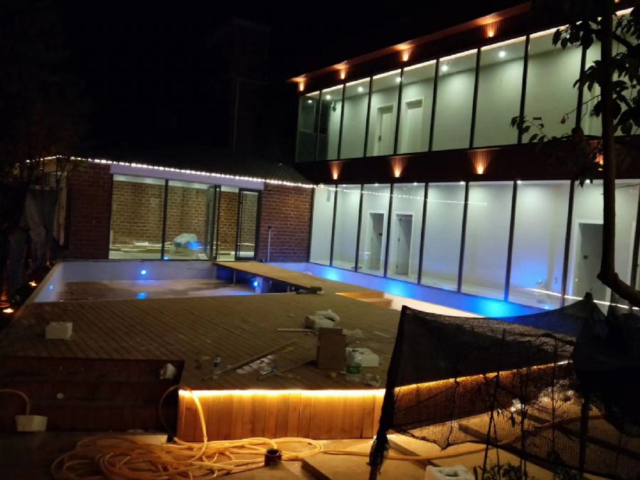 �������ߺ�������Ȼ��Ʒ�Ƶ�װ��Ч��ͼ