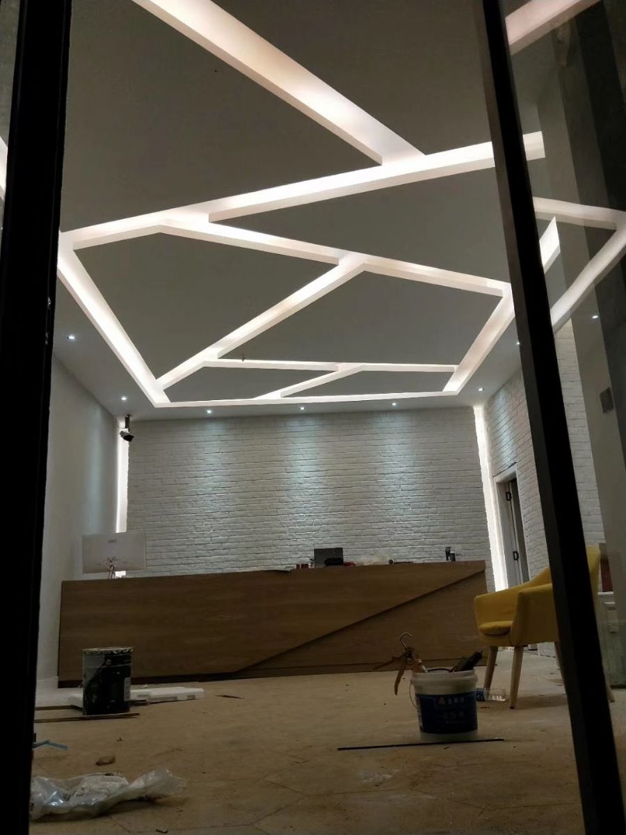 �������ߺ�������Ȼ��Ʒ�Ƶ�װ��Ч��ͼ