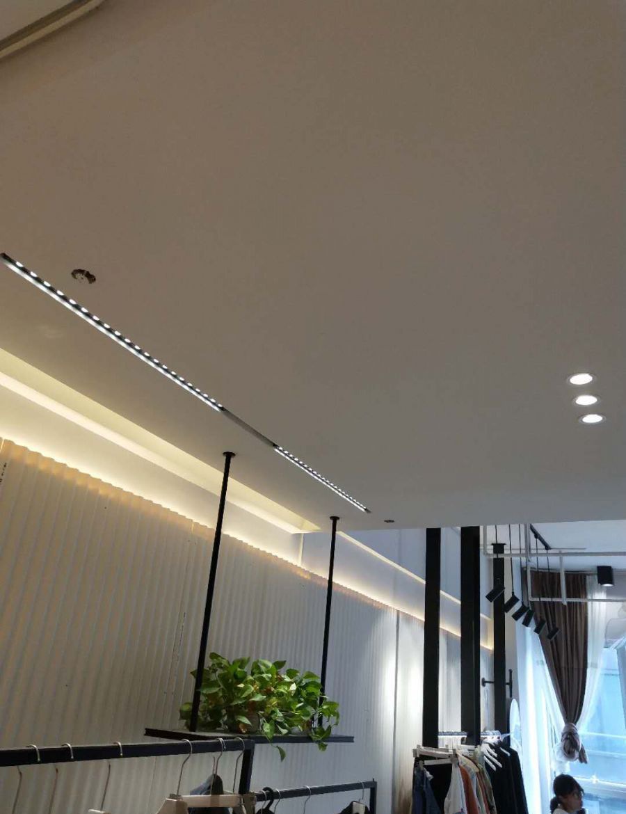 ���ݸ���Ҽ����װ��Ч��ͼ