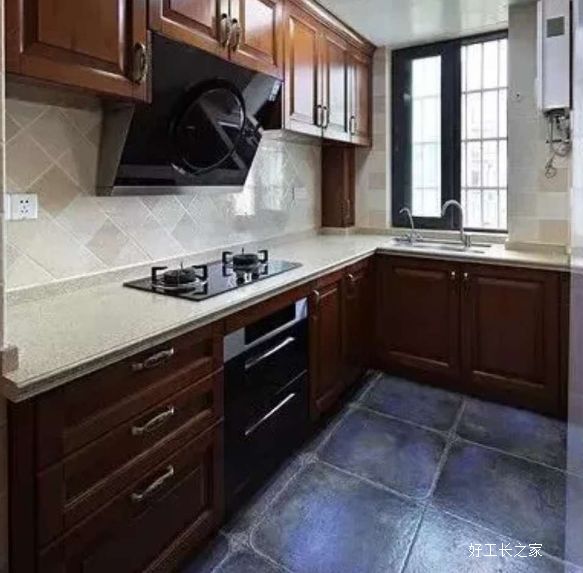 ���ڲ�������C��װ��Ч��ͼ