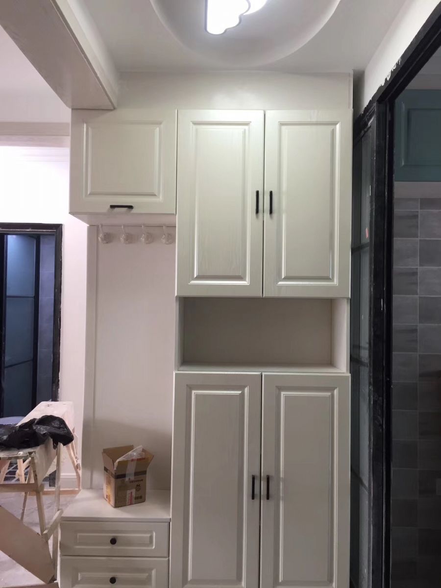 �е���װ��Ч��ͼ