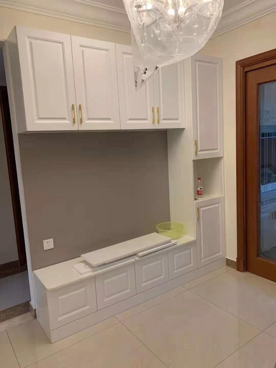 �е���װ��Ч��ͼ