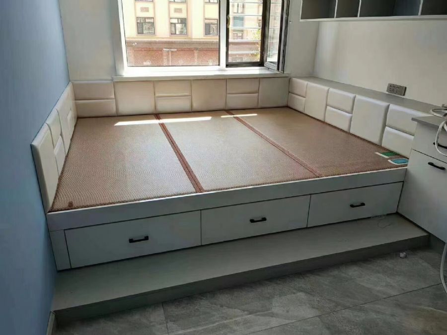 �е���װ��Ч��ͼ