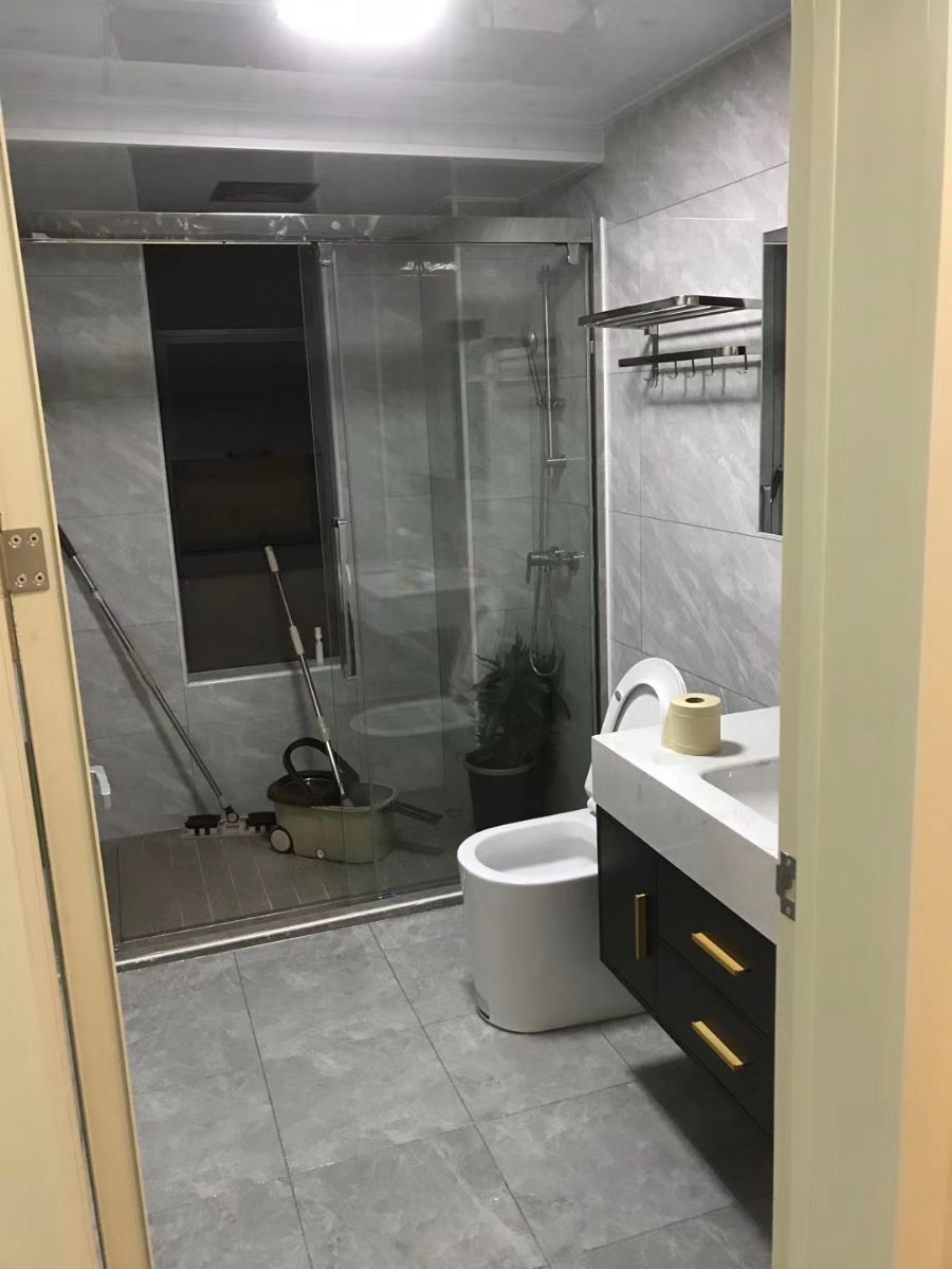 ���ݶ����³�װ��Ч��ͼ