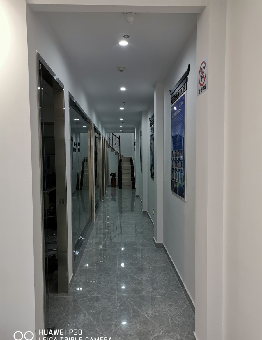 合肥中铁快运南站办公室装修效果图