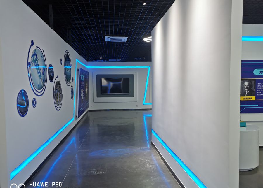 �Ϸʹ�������չ��װ��Ч��ͼ