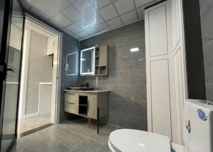 �����з�����Էװ��Ч��ͼ