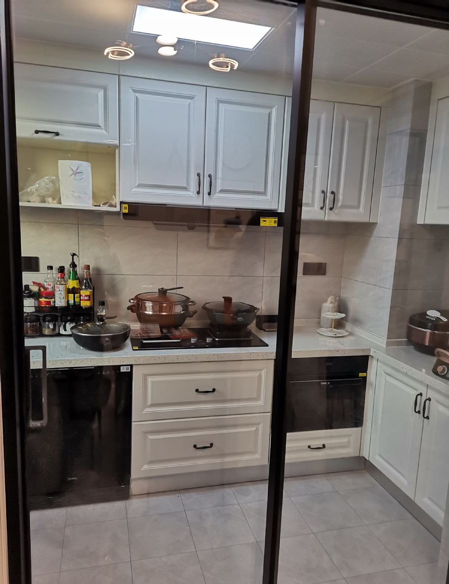 ���Ƹ����ݸ�װ��Ч��ͼ