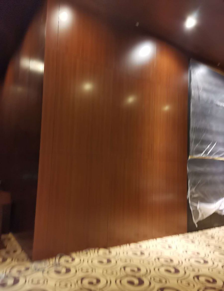 ���Ƹۻ��������Ʒľ���汳��װ��Ч��ͼ