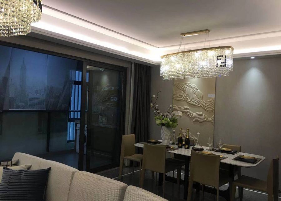 �����ڴ�Ҽ��Ժװ��Ч��ͼ