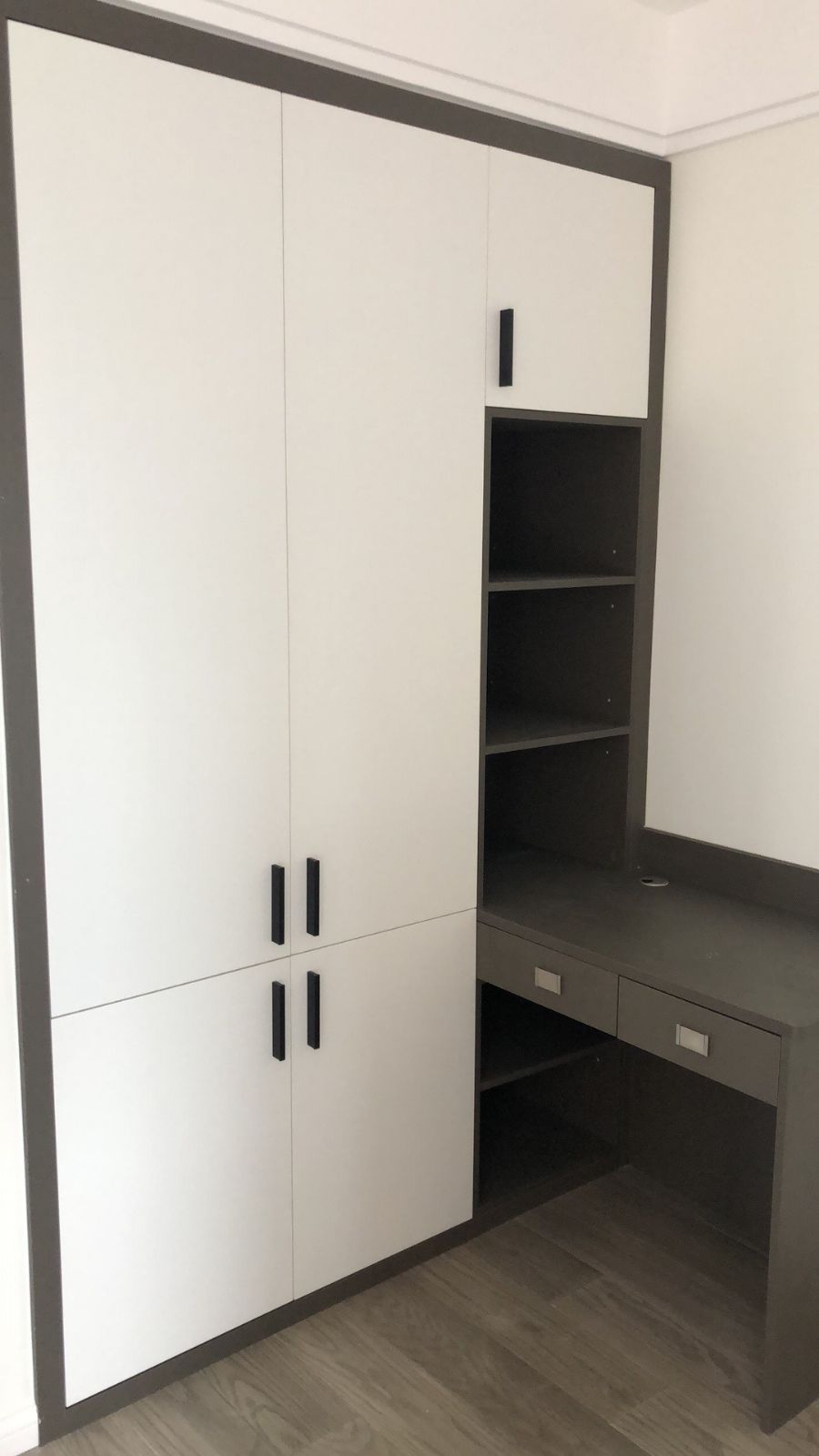 �Ϸ��к���װ��Ч��ͼ