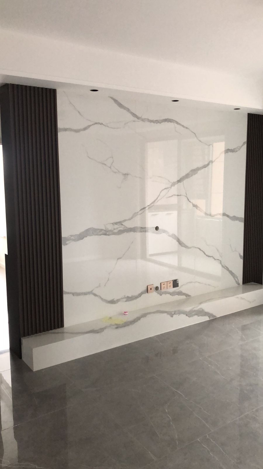 �Ϸ��к���װ��Ч��ͼ